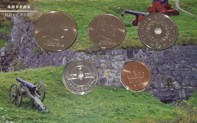 Hovedbilde Souvenir sett 2005