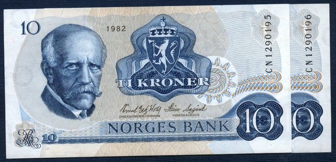 Hovedbilde 2 x 10 kr 1982 CN i serie kv. 01